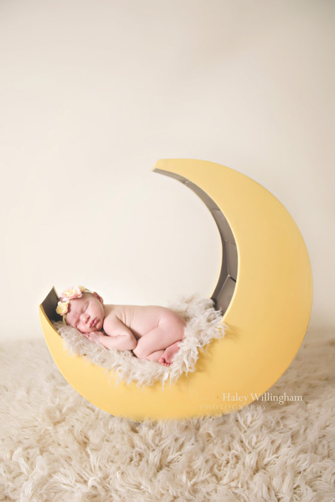 Hagesrtown Maryland Newborn Photographer