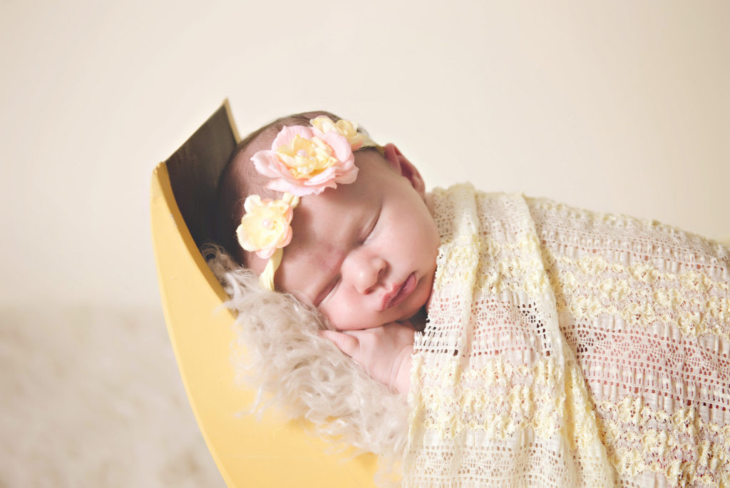 Hagesrtown Maryland Newborn Photographer