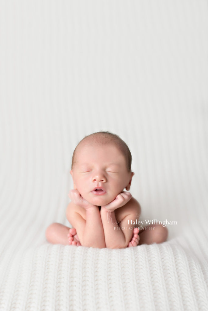 Hagesrtown Maryland Newborn Photographer