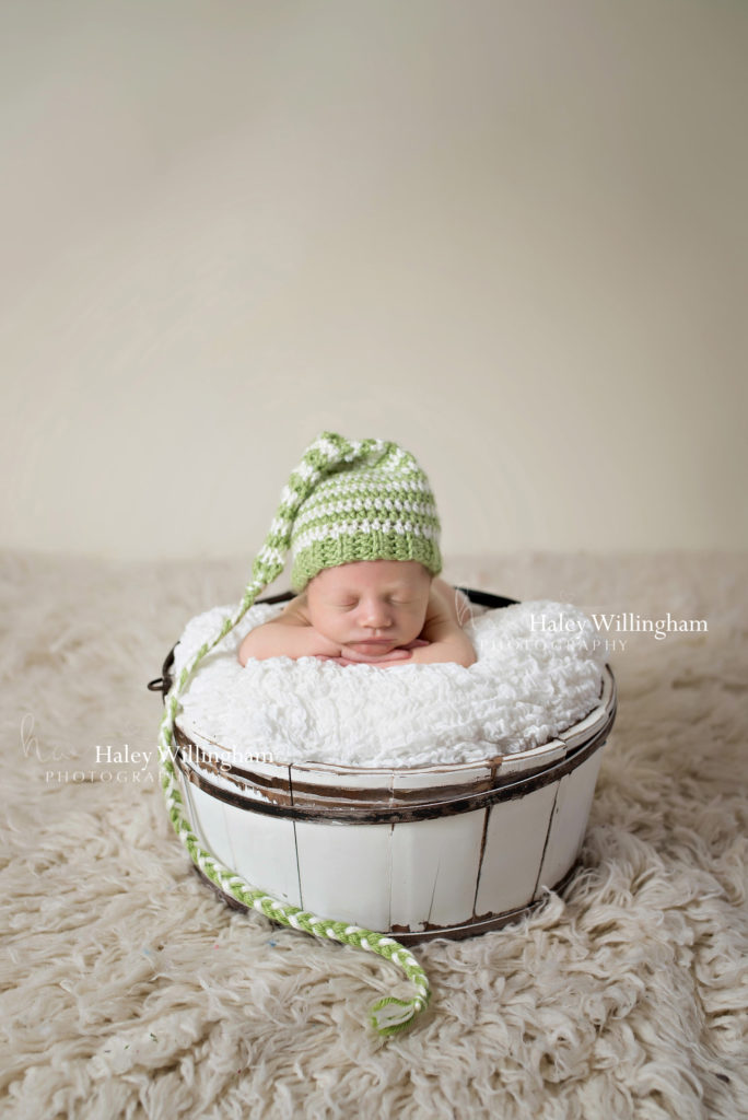 Hagesrtown Maryland Newborn Photographer