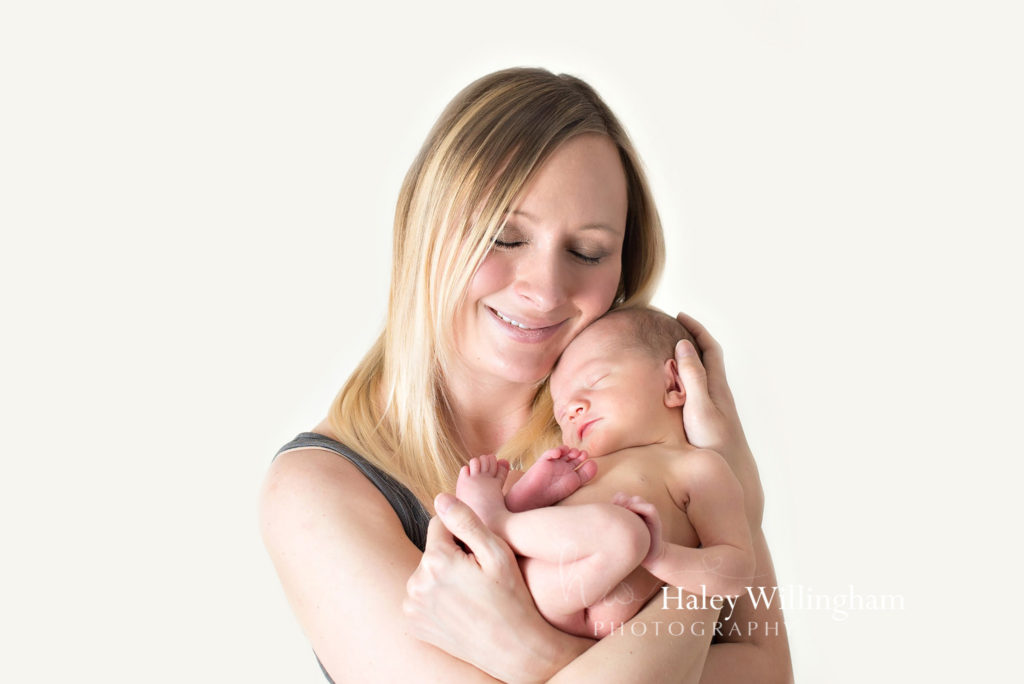 Hagesrtown Maryland Newborn Photographer