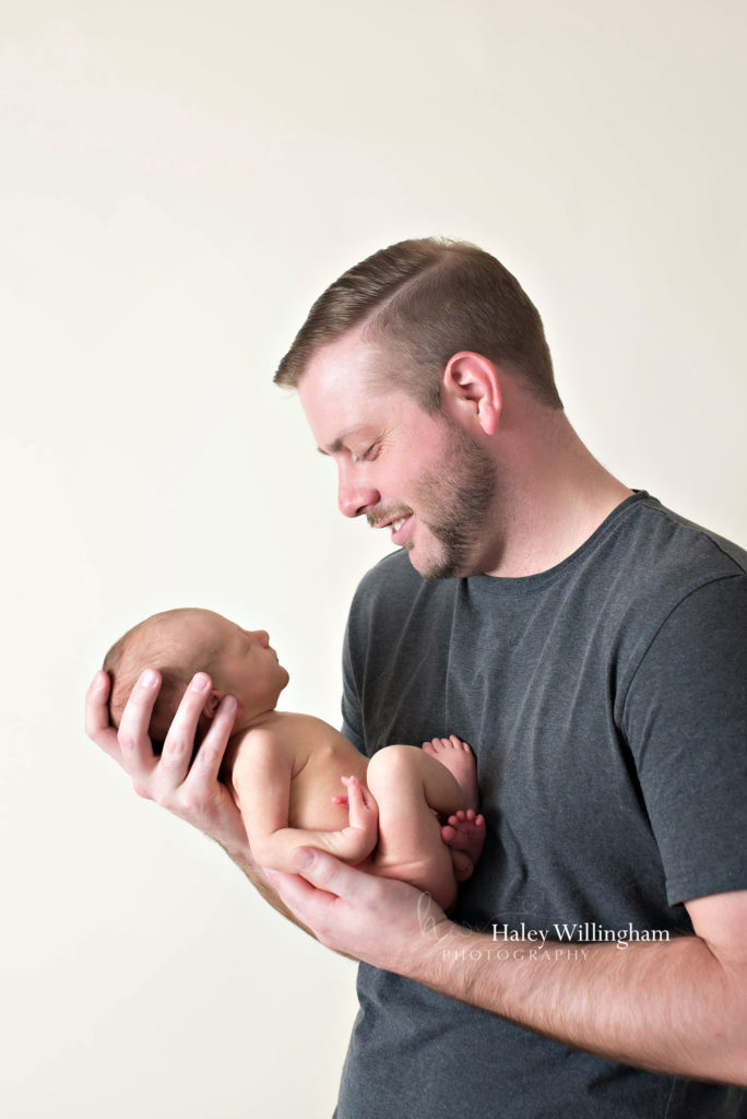 Hagesrtown Maryland Newborn Photographer