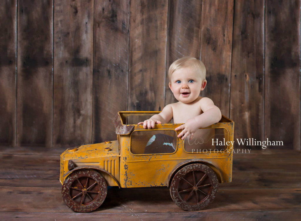 Charles Town WV 6 Month Baby Photographer