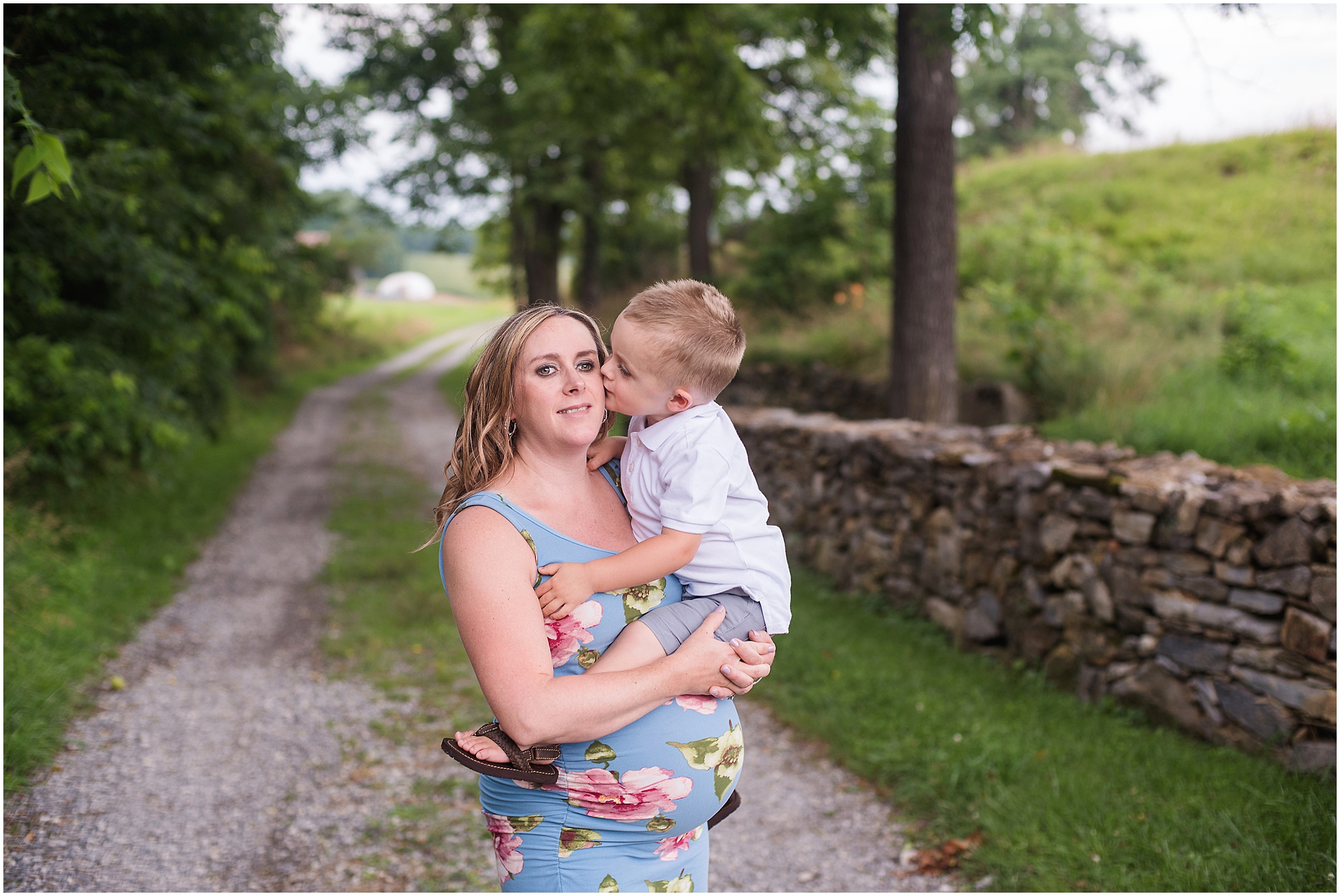Hagerstown Maryland Maternity Photographer Haley Willingham Photography