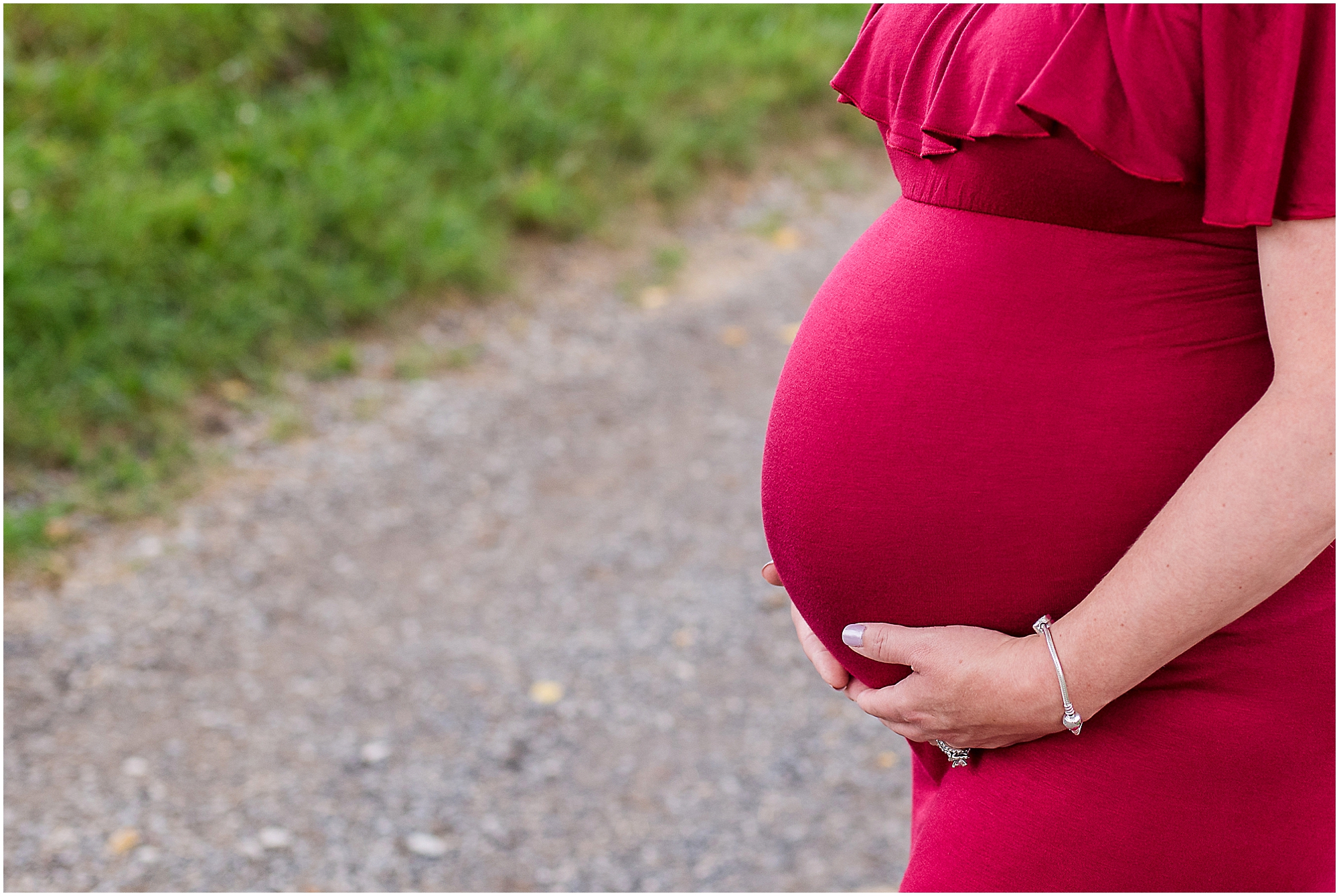 Hagerstown Maryland Maternity Photographer Haley Willingham Photography